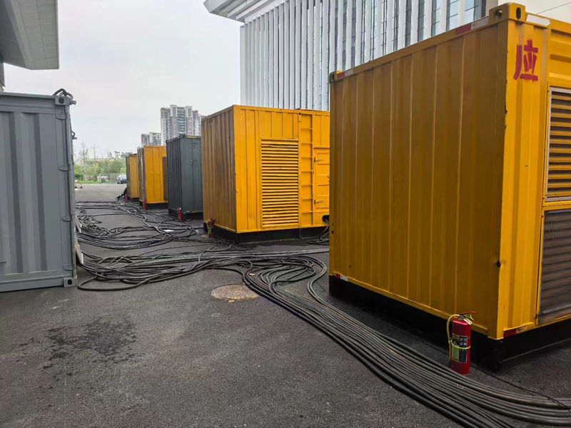 四方台不同季节柴油发电机组保养有哪些注意事项?