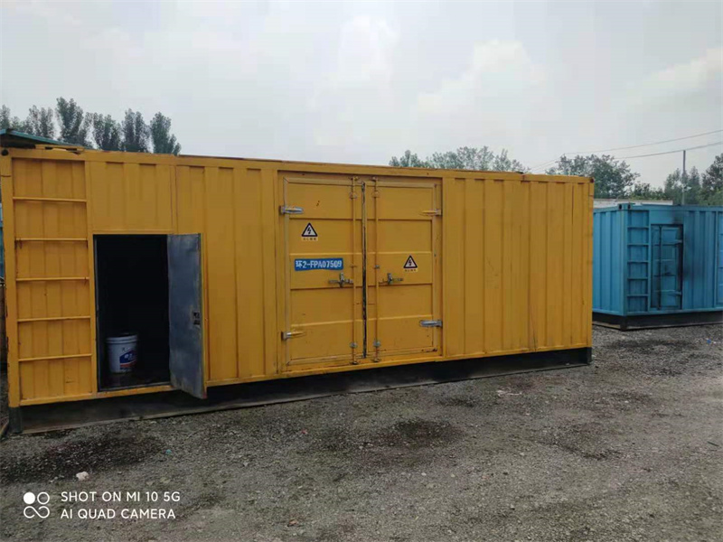 四方台200KW柴油发电机组需要配备什么型号的电缆线？