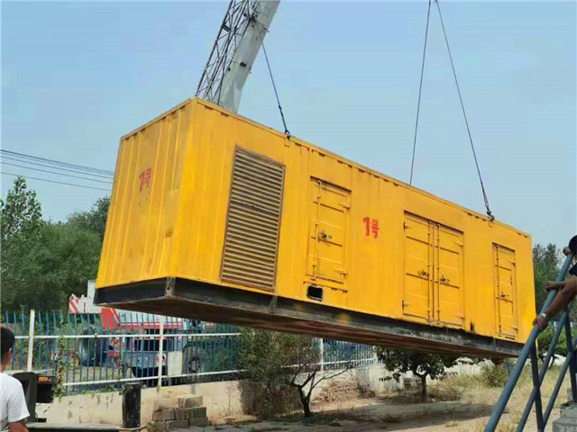 四方台300KW柴油发电机组油耗是多少？