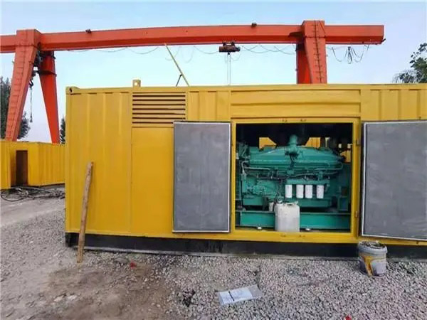 四方台冬季低温环境下,500KW发电机组应该选择什么类型的启动电瓶?